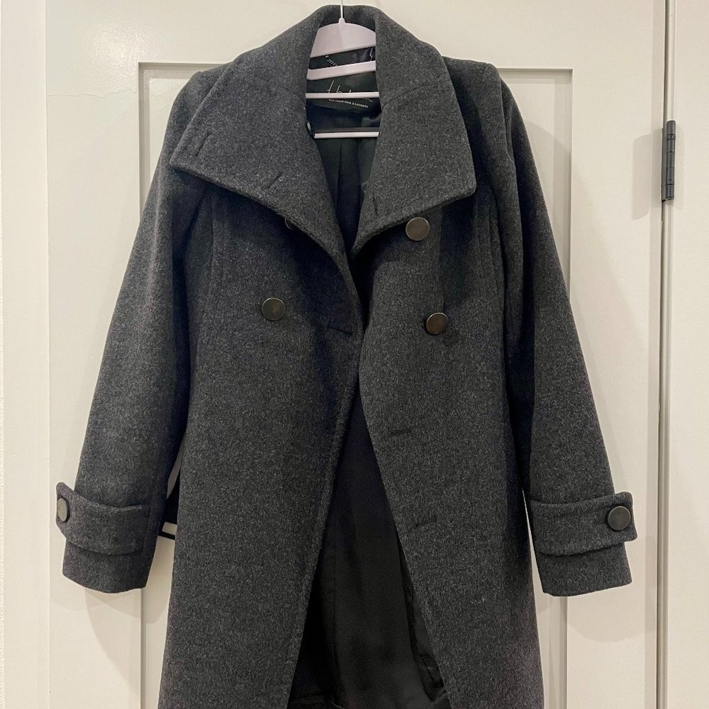 Aritzia T.Babaton Bromley Military Coat (XXS in Charcoal)